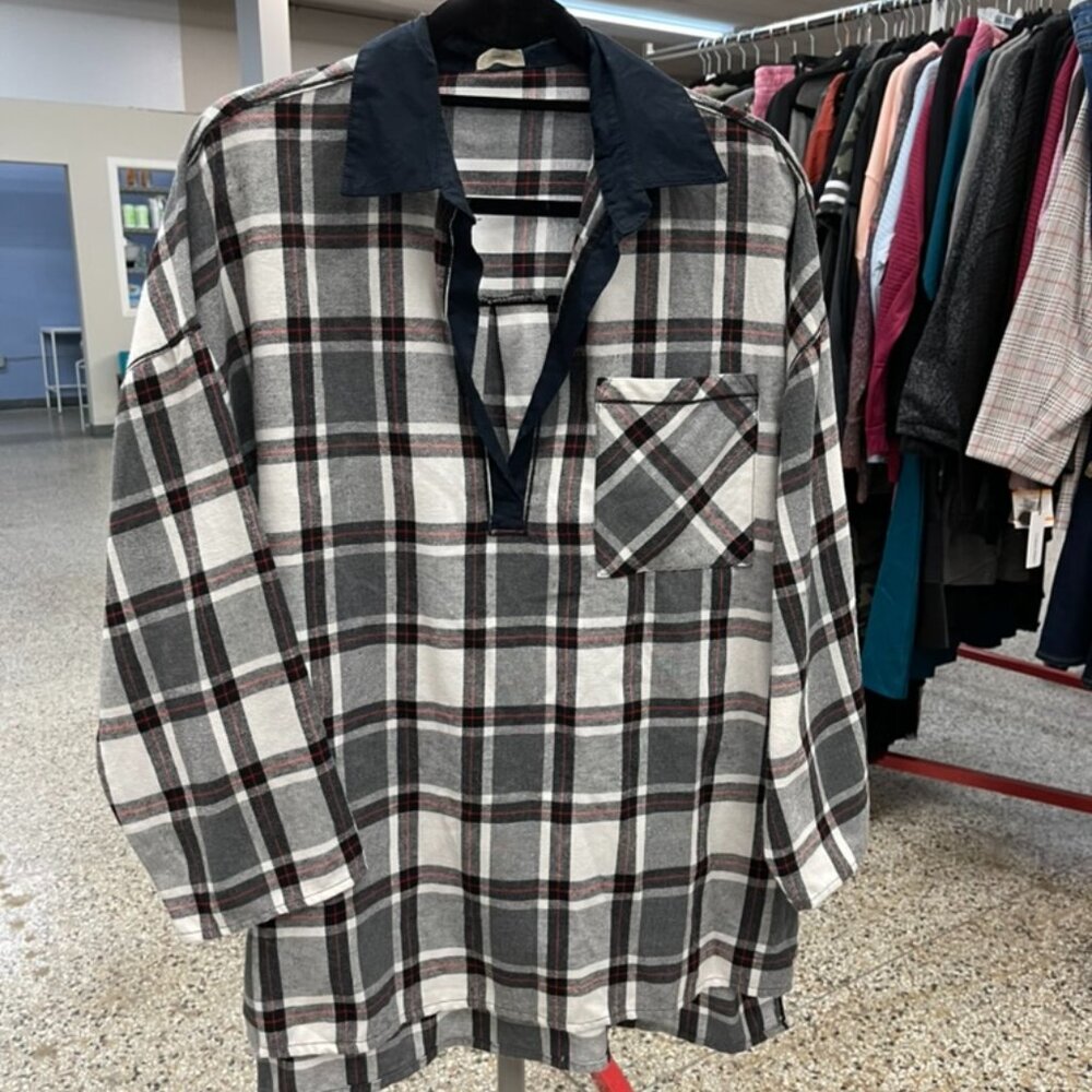 FREE PEOPLE Intimately Oversized Flannel Sleep Shirt Size Small NEW - Picture 4 of 4